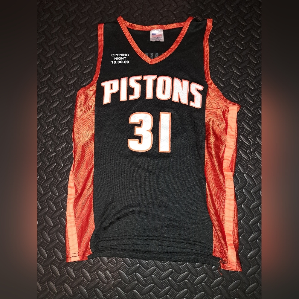 Vintage y2k nba Detroit Pistons #31 Villanueva opening night basketball jersey
